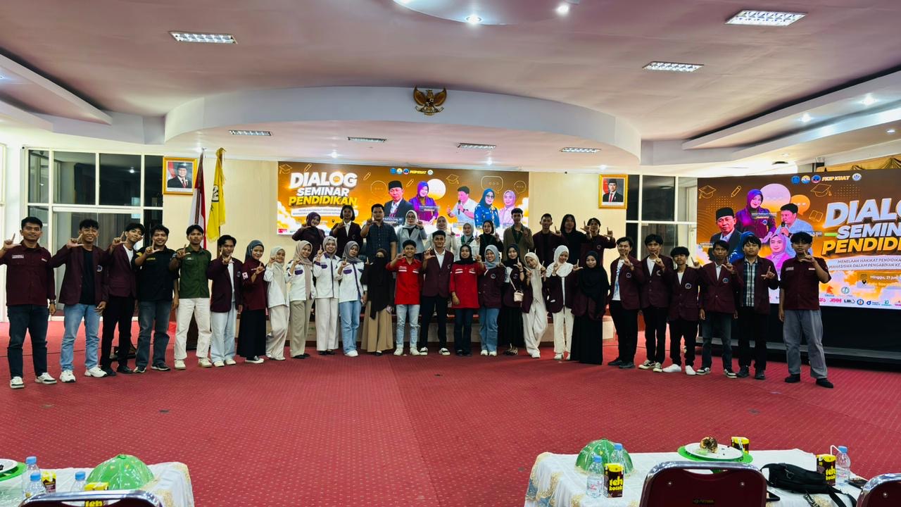 BEM FKIP USN KOLAKA SUKSES GELAR DIALOG SEMINAR PENDIDIKAN