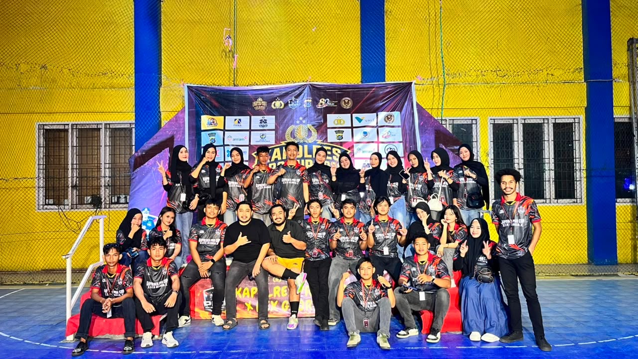 Kolaka Kegiatan kapolres Pro Cup X Lex Gloria Mahasiswa Hukum USN Kolaka sukses terselenggara dengan memperlombakan Turnamen Futsal Antar Mahasiswa Kabupaten Kolaka